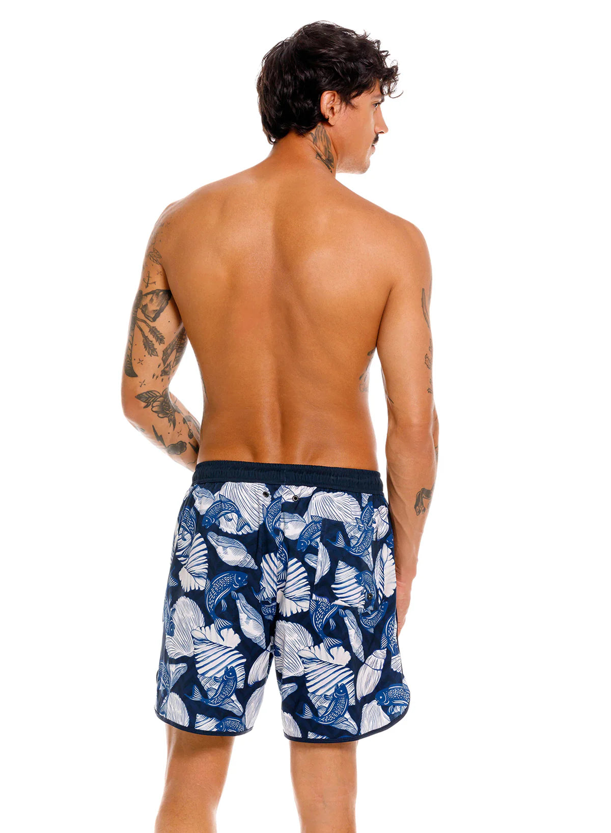 LIAM TRUNK SEREIA