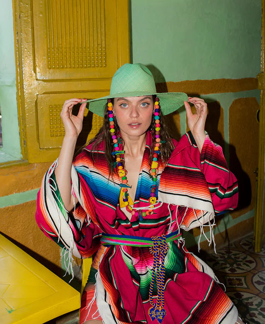 LIGHT GREEN COLORFUL BIRD HAT