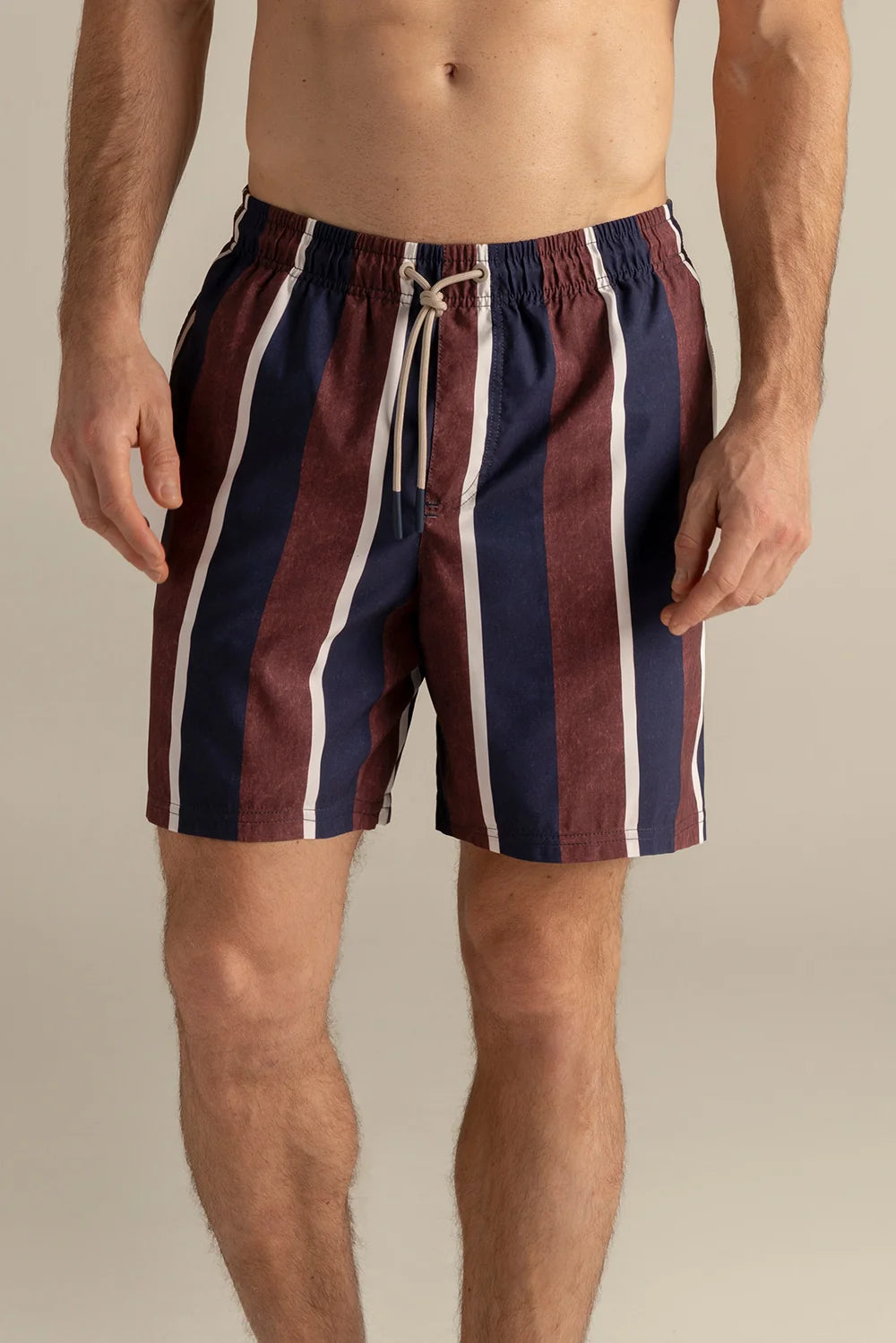 SHORT MEN RAYAS BLUE VINO