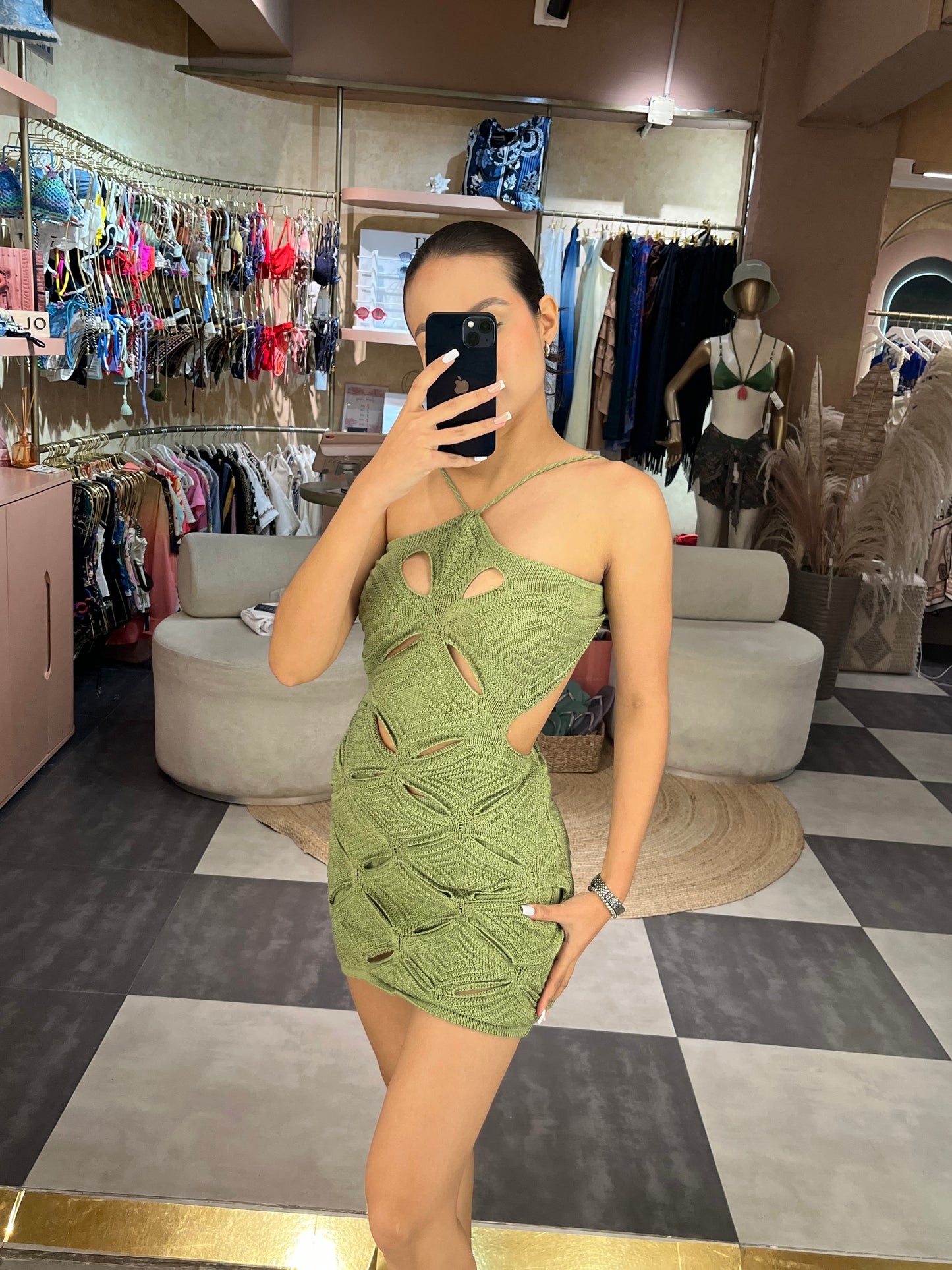 VESTIDO DE PUNTO CORTO
