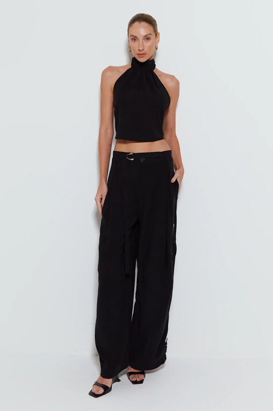 PANTS RETA COM ZIPER DE METAL NAS LATERAIS E FIVELA PRETO