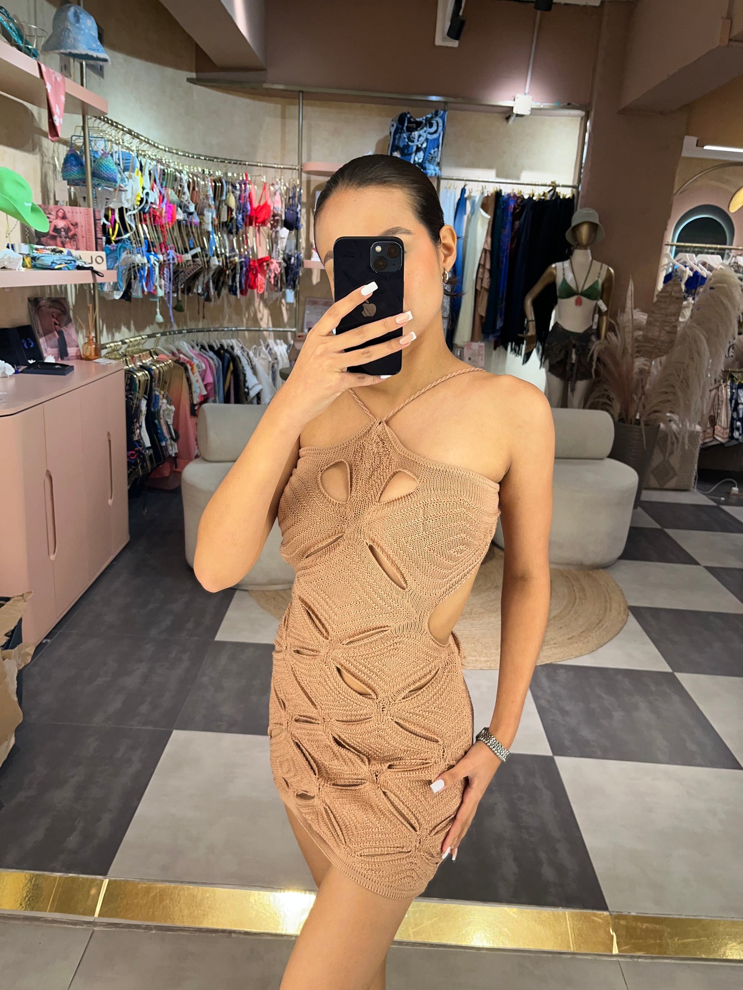 VESTIDO DE PUNTO CORTO