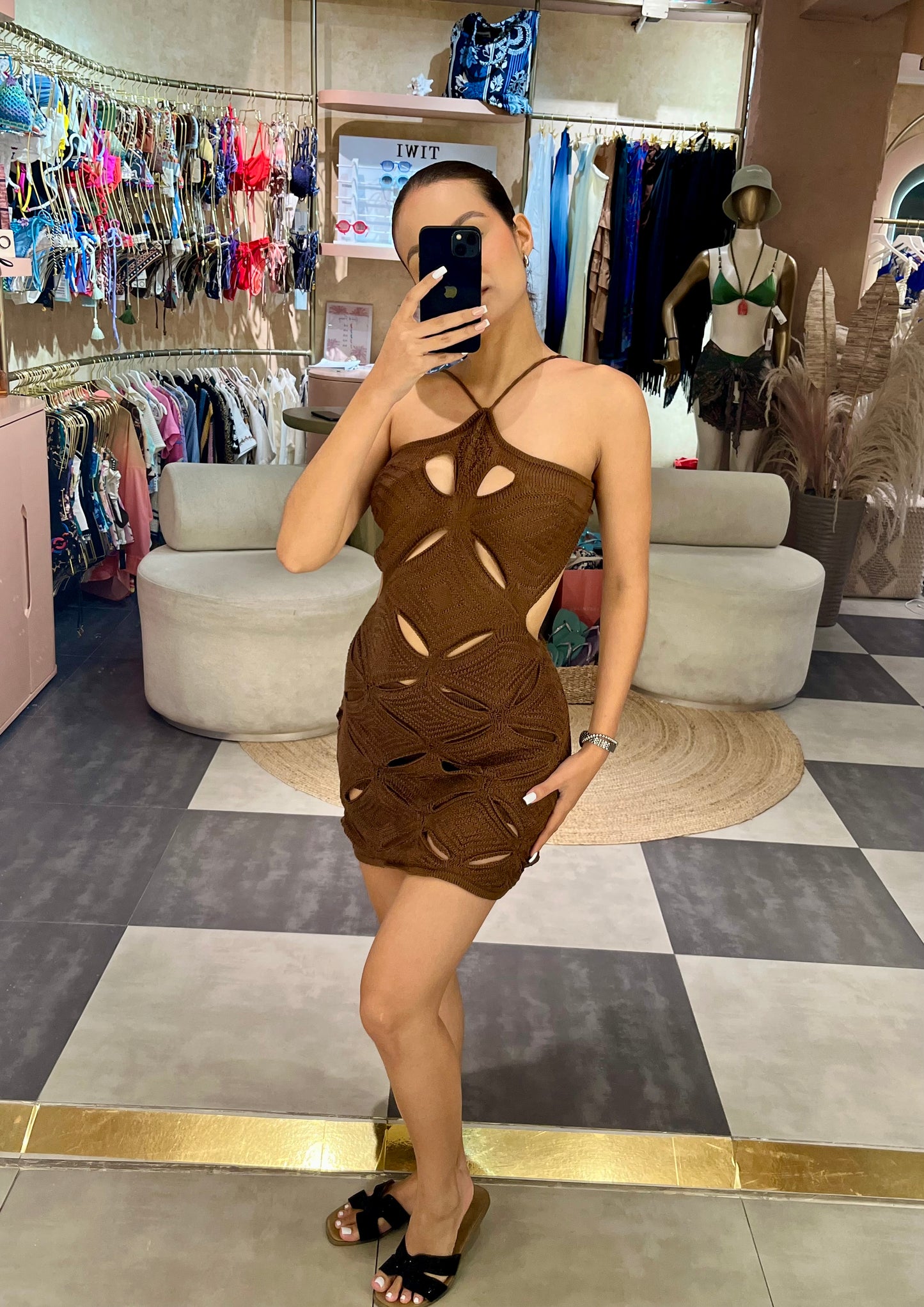 VESTIDO DE PUNTO CORTO