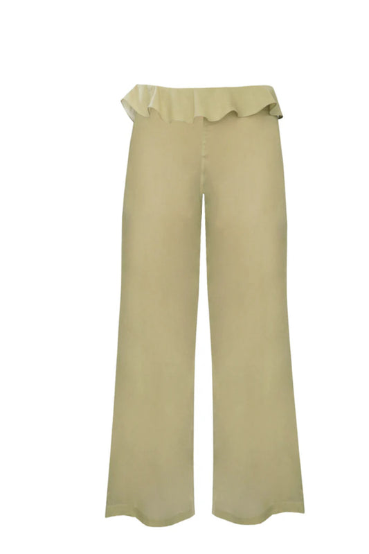 LOW RISE STRAIGHT LEG WITH RUFFLE DETAIL PANTS