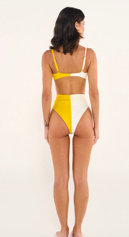 OURO BIKINI