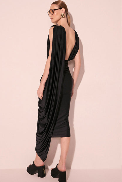 VESTIDO MIDI DRAPEADO PRETO