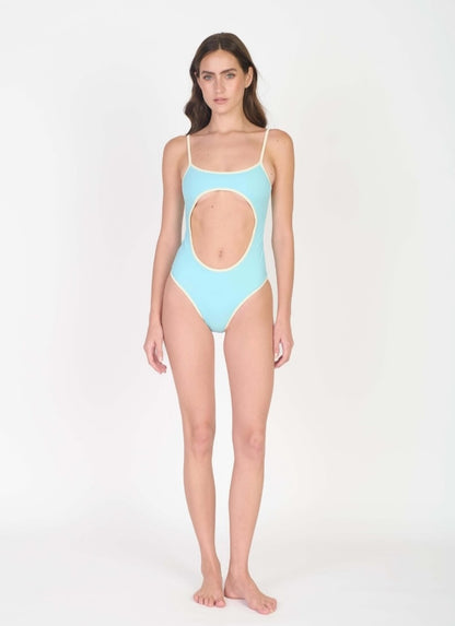 SKYLINE ONE PIECE