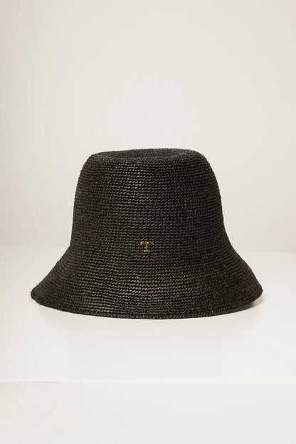 HAT TOUCHE