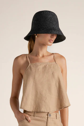 HAT TOUCHE