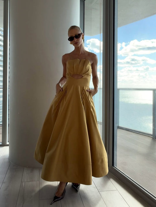 VESTIDO MIDI SOBREPOSICADO ESTRUCTURADA