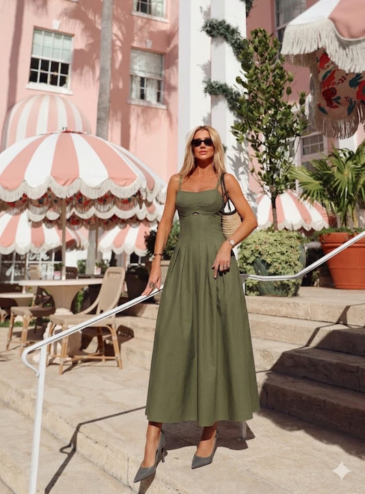 VESTIDO ACINTURADO PREGA SAIA VERDE MILITAR