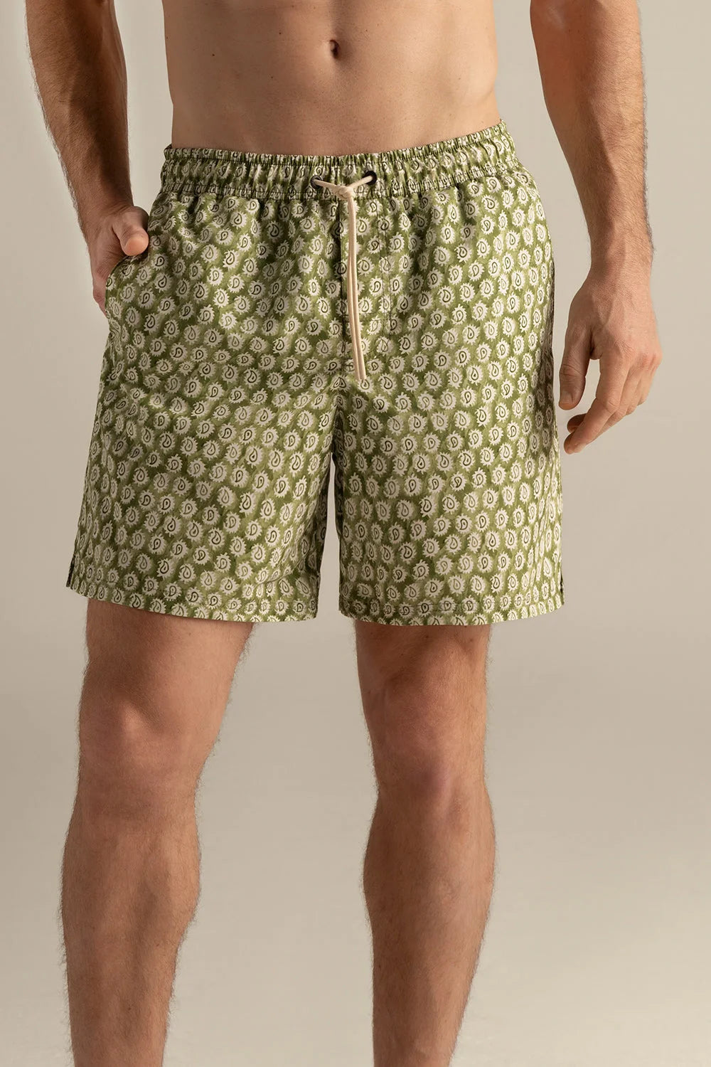 SHORT MEN ARABESCOS VERDE