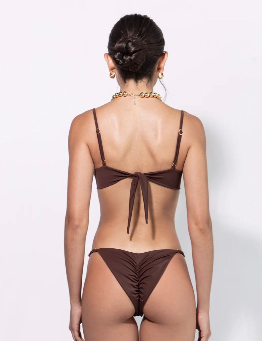 BIKINI PATRICIA BROWN