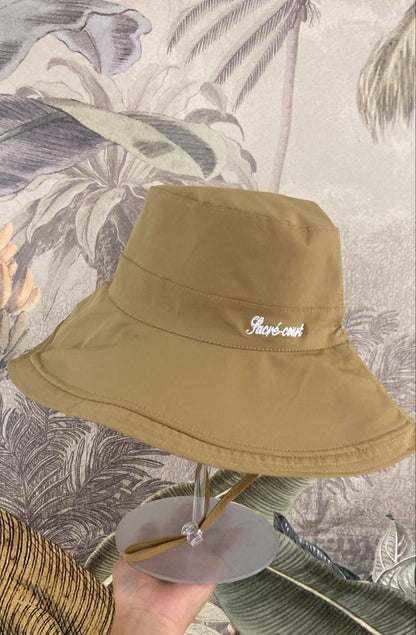 WATERPROOF BUCKET HAT IN DARK